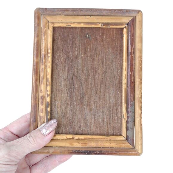 Vintage Wood Frame - Picture 1 of 16